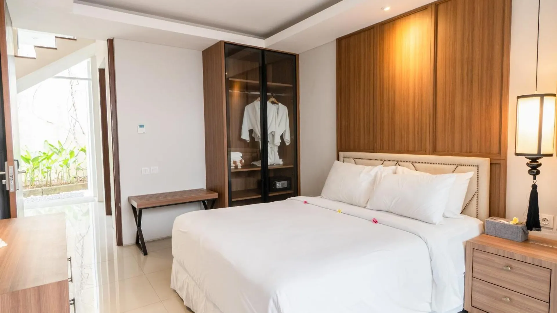 Nusa Dua Bayview Villas  נוסא דואה